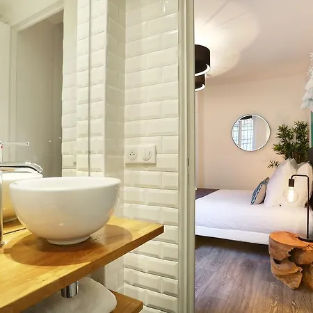 Studio Caire / Montorgueil パリ